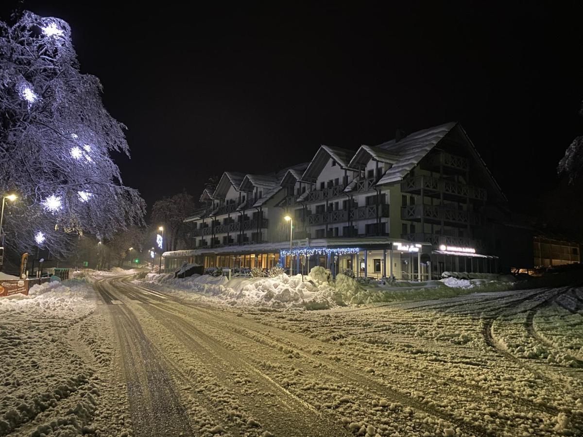 Hotel Jezero بوينج المظهر الخارجي الصورة