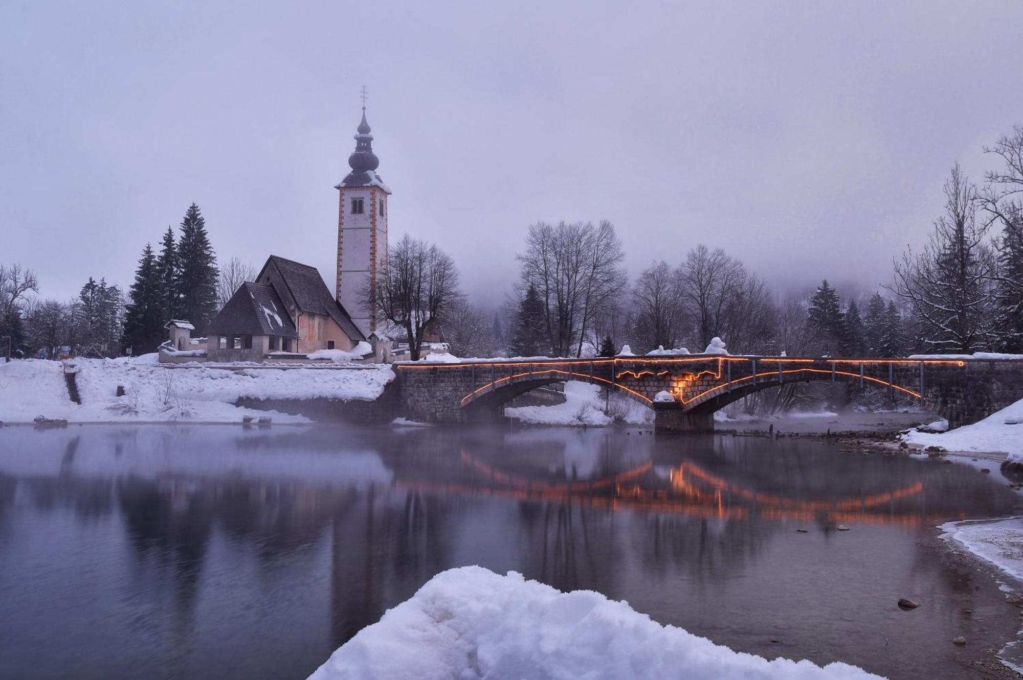 Hotel Jezero بوينج المظهر الخارجي الصورة